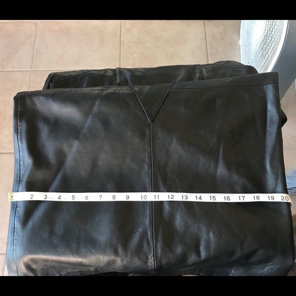 Full Length 100% Black Leather Size 10 Skirt - Picture 5 of 8